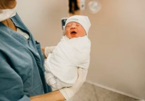 Második baba születése – dúla kíséretében- Karácsonykor